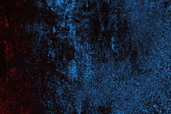 Koyu renkli ses, çatlak ve arkaplanı su sıçratan grunge duvar dokusu