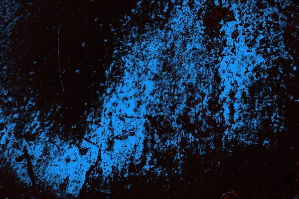 Koyu renkli ses, çatlak ve arkaplanı su sıçratan grunge duvar dokusu
