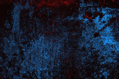 Koyu renkli ses, arka planda çatlaklar olan grunge duvar dokusu