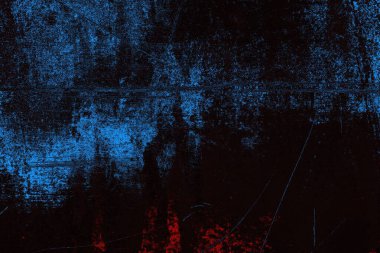 Koyu renkli ses, arka planda çatlaklar olan grunge duvar dokusu