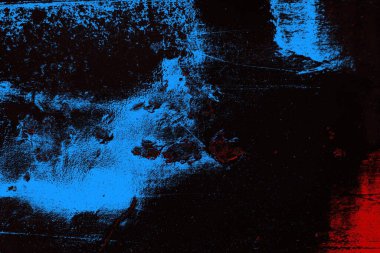 Kırık tarih arkaplanı olan kırmızı, mavi ve siyah grunge duvar