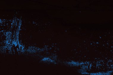 Çizik ve çatlaklarla metal doku