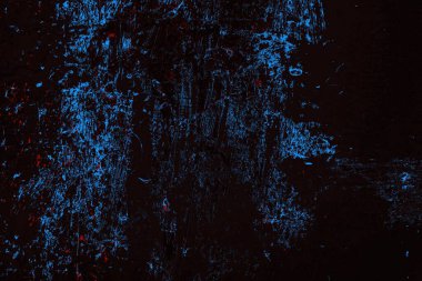 Çizik ve çatlaklarla metal doku