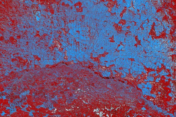 Kırık tarih arkaplanı olan kırmızı, mavi ve siyah grunge duvar