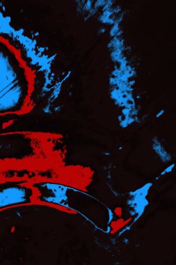 Çizik ve çatlaklarla metal doku