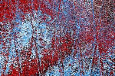 Çizik ve çatlaklarla metal doku