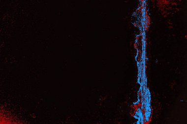 Çizik ve çatlaklarla metal doku