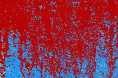 Kırık tarih arkaplanı olan kırmızı, mavi ve siyah grunge duvar