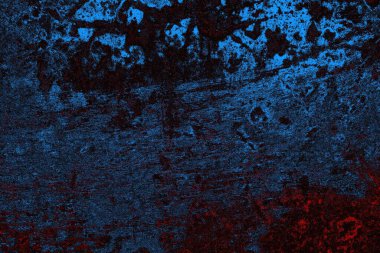 Koyu renkli ses, arka planda çatlaklar olan grunge duvar dokusu