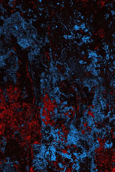 Koyu renkli ses, arka planda çatlaklar olan grunge duvar dokusu