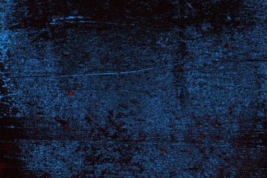 Koyu renkli ses, çatlak ve arkaplanı su sıçratan grunge duvar dokusu