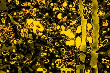 Kırmızı sarı ve siyah renkli kirli duvar, desenli arka plan.