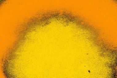 Kırmızı sarı ve siyah renkli kirli duvar, desenli arka plan.