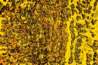 Kırmızı sarı ve siyah renkli kirli duvar, desenli arka plan.