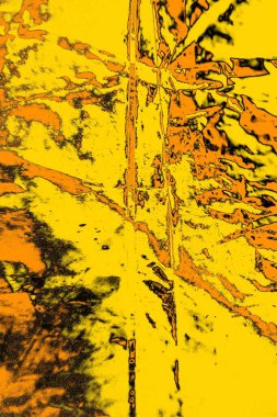 Kırmızı sarı ve siyah renkli kirli duvar, desenli arka plan.