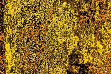 Kırmızı sarı ve siyah renkli kirli duvar, desenli arka plan.