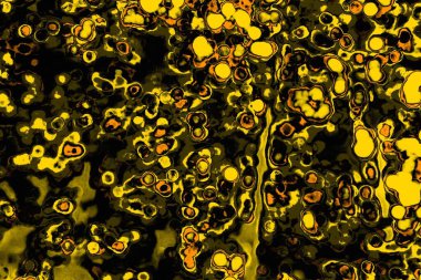 Kırmızı sarı ve siyah renkli kirli duvar, desenli arka plan.