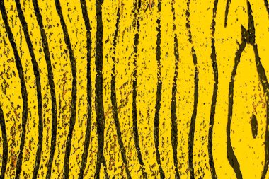 Kırmızı sarı ve siyah renkli kirli duvar, desenli arka plan.