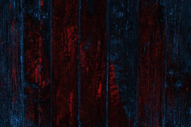 Eski ahşap dokusu. Yıpranmış bir odun parçası. Eski odunların arka planı.