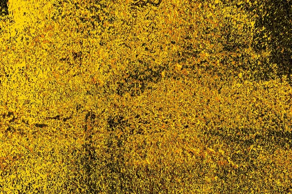 Kırmızı sarı ve siyah renkli kirli duvar, desenli arka plan.