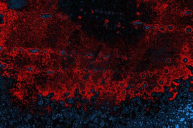 Çizik ve çatlaklarla metal doku