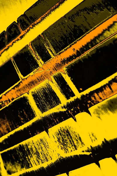 Kırmızı sarı ve siyah renkli kirli duvar, desenli arka plan.