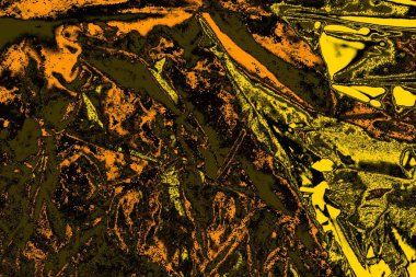 Kırmızı sarı ve siyah renkli kirli duvar, desenli arka plan.