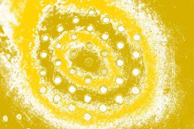 Kopya alanı olan soyut sarı desenli duvar