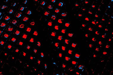 Kırmızı ve mavi renkli, soyut, esmer, pejmürde bir doku. Grunge arkaplanı, metin veya reklam için boşluk resmini kopyala