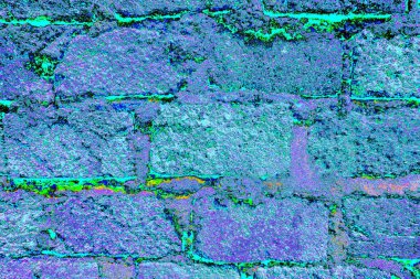 Arka plandaki eski tuğla duvar