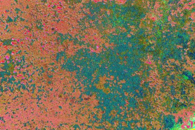 Çizik ve çatlaklarla metal doku