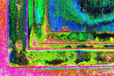 Çizik ve çatlaklarla metal doku