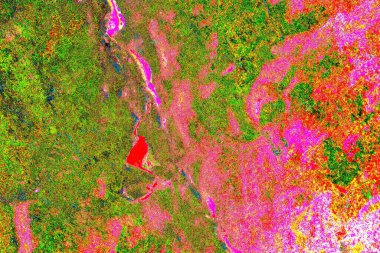 Çizik ve çatlaklarla metal doku