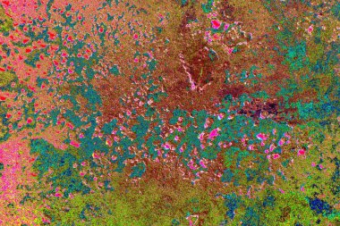 Çizik ve çatlaklarla metal doku