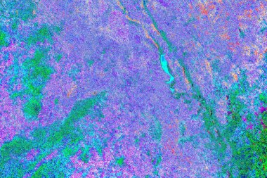 Çizik ve çatlaklarla metal doku