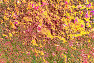 Çizik ve çatlaklarla metal doku