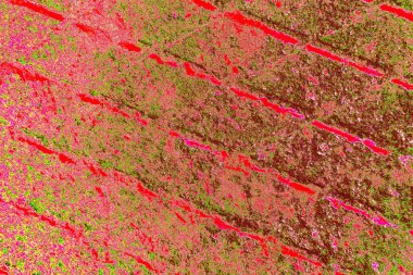 Çizik ve çatlaklarla metal doku