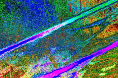 Çizik ve çatlaklarla metal doku.