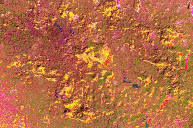 Çizik ve çatlaklarla metal doku