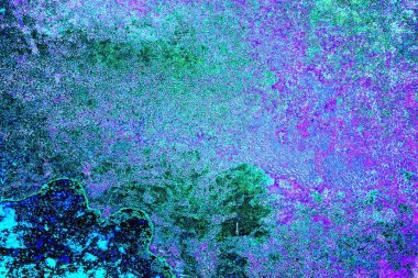 Çizik ve çatlaklarla metal doku