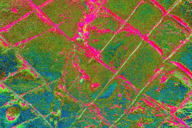 Soyut neon renkler çizik ve çatlaklarla dokulu duvar. 