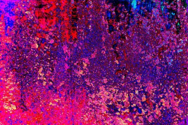 Çizik ve çatlaklarla metal doku