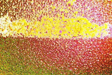 Kış zamanı ve araba karda kapanıyor.