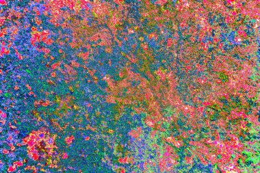 Soyut neon renkler çizik ve çatlaklarla dokulu duvar. 