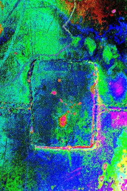 Çizik ve çatlaklarla metal doku