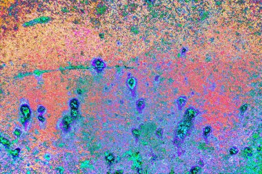 Çizik ve çatlaklarla soyut renkli duvar kâğıdı 