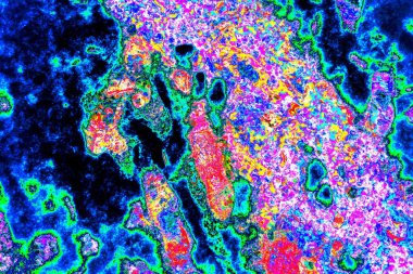 Soyut neon renkler çizik ve çatlaklarla dokulu duvar. 