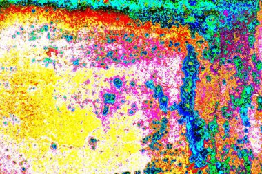 Soyut neon renkler çizik ve çatlaklarla dokulu duvar. 