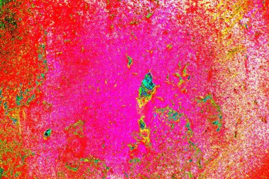 Soyut neon renkler çizik ve çatlaklarla dokulu duvar. 