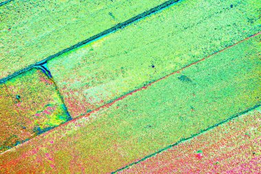 Çizik ve çatlaklarla metal doku 